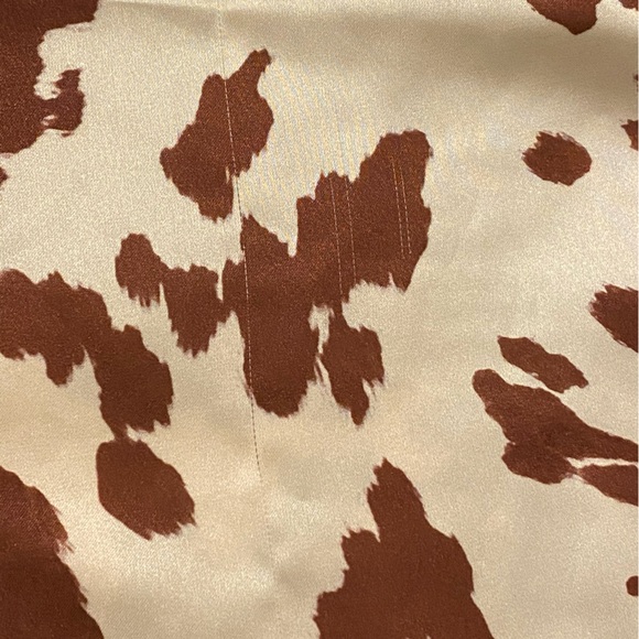 Show Me Your MuMu Overslept PJ Set Holy Cow - Picture 5 of 5